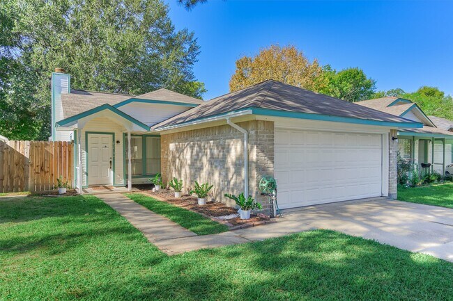 Foto del edificio - 23419 Summer Pine Dr