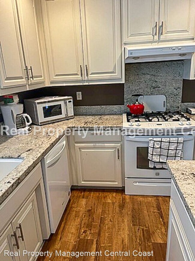 Foto del edificio - 4 br, 2 bath House - 1457 Cedar Street