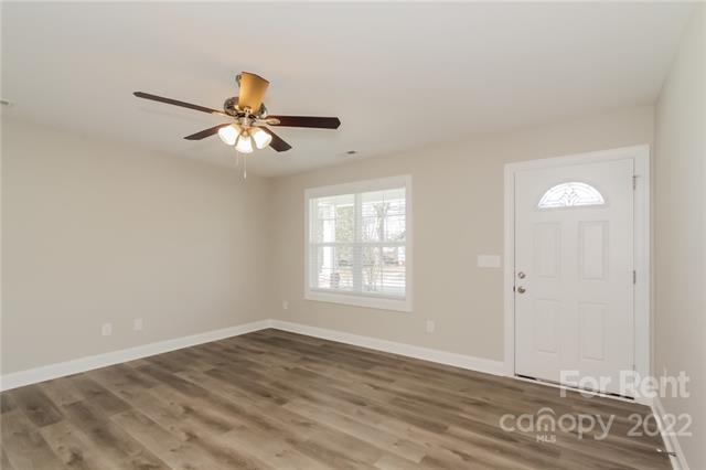 Foto del edificio - 281 Lincoln St SW