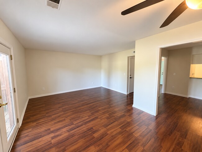 Building Photo - 3106 Bethel Rd