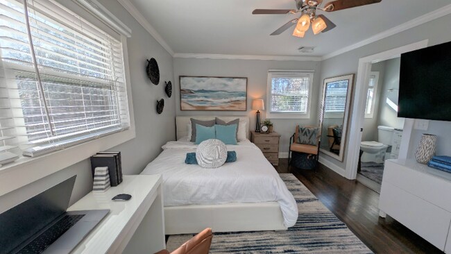 Foto del edificio - 831 Parkway Dr