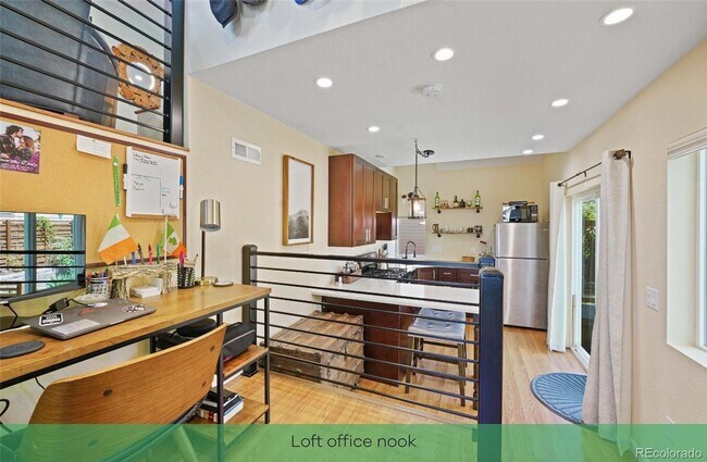 Building Photo - Fully Furnished Loft with washer/dryer and storage shed