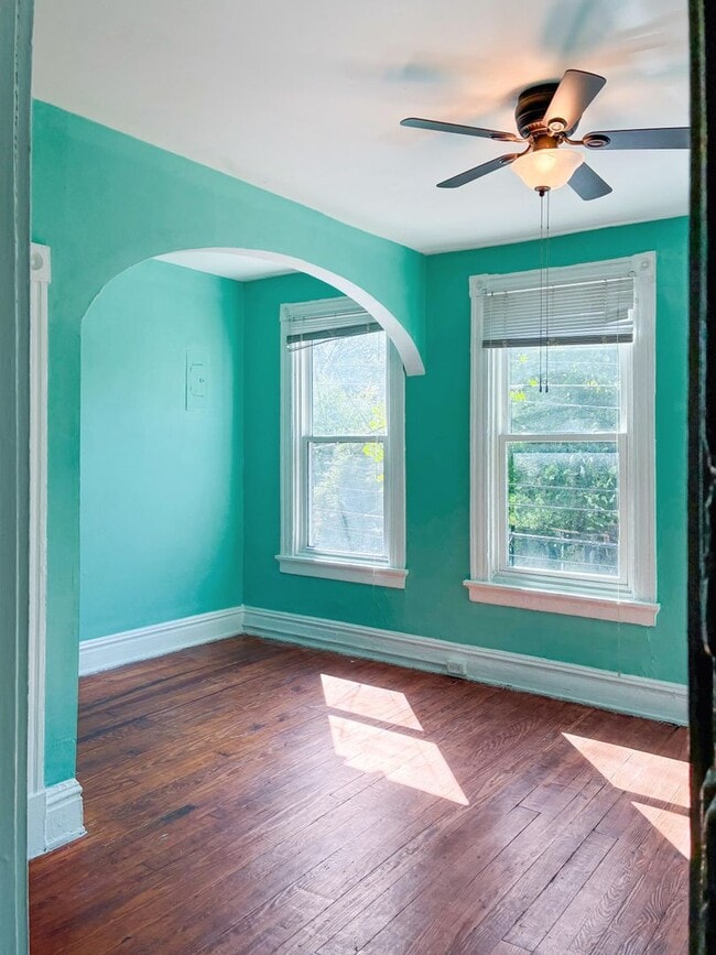 Building Photo - Charming Fan District Home with Classic De...