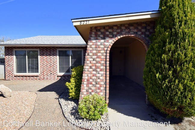 Building Photo - 8221 Portales St NE