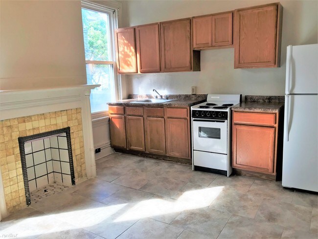 Building Photo - 2 br, 1 bath  - 5541 Hays St