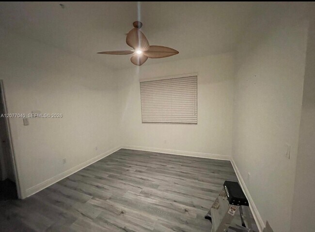 Foto del edificio - 2850 SW 119th Way