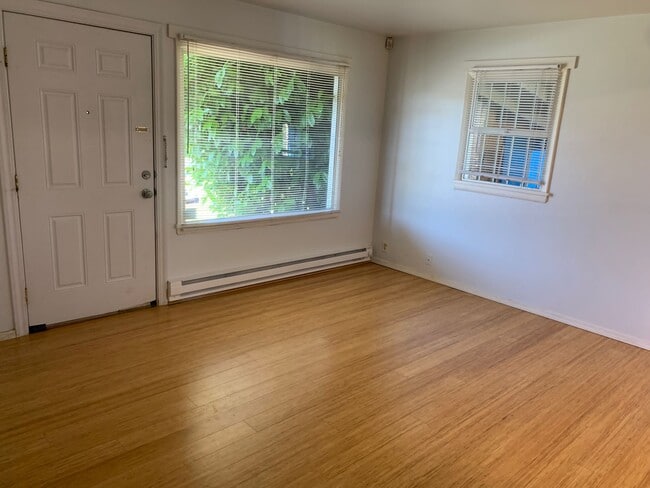 Foto del edificio - 4015 S Willow St