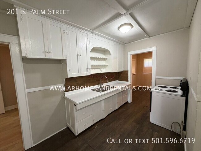 Foto del edificio - 201 S Palm St