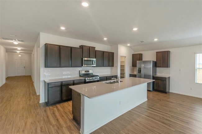 Building Photo - 138 Esparza Dr