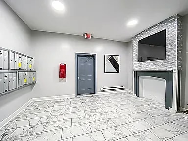 Foto del edificio - 5800 N 16th St