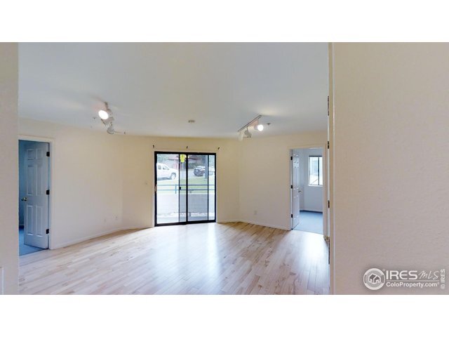 Primary Photo - 903 18th St