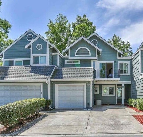Primary Photo - 4380 Fairlands Dr