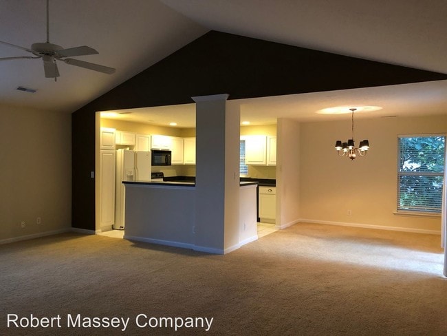 Building Photo - 13630 Pinnacle Gardens Cir