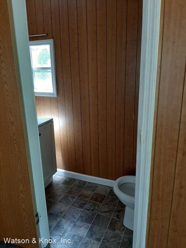 Building Photo - 1081 Davis Cir
