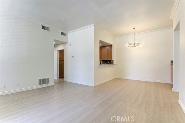Building Photo - 10470 Riverside Dr