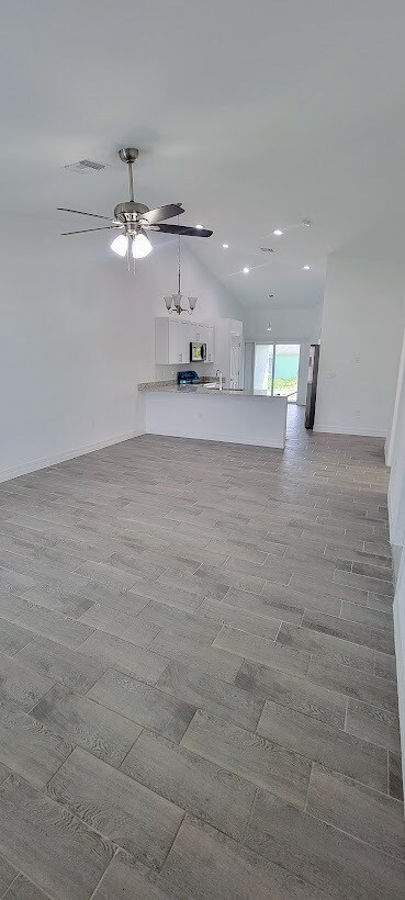 Foto del edificio - 4749 27th St SW