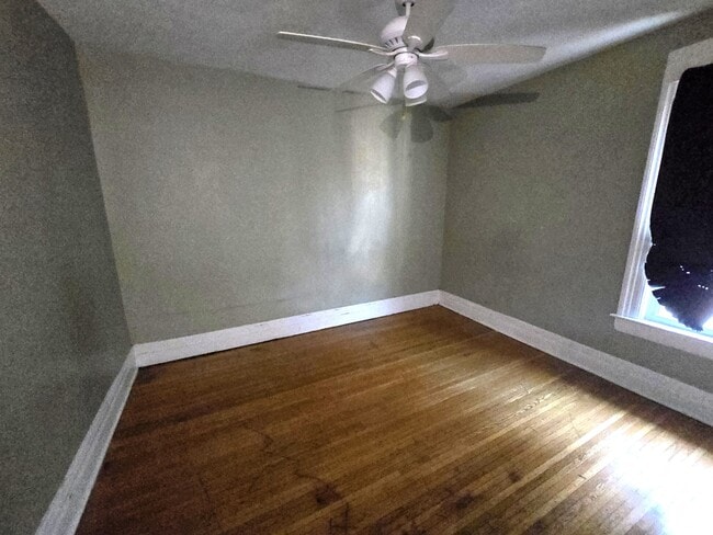 Building Photo - 333 Grand Ave