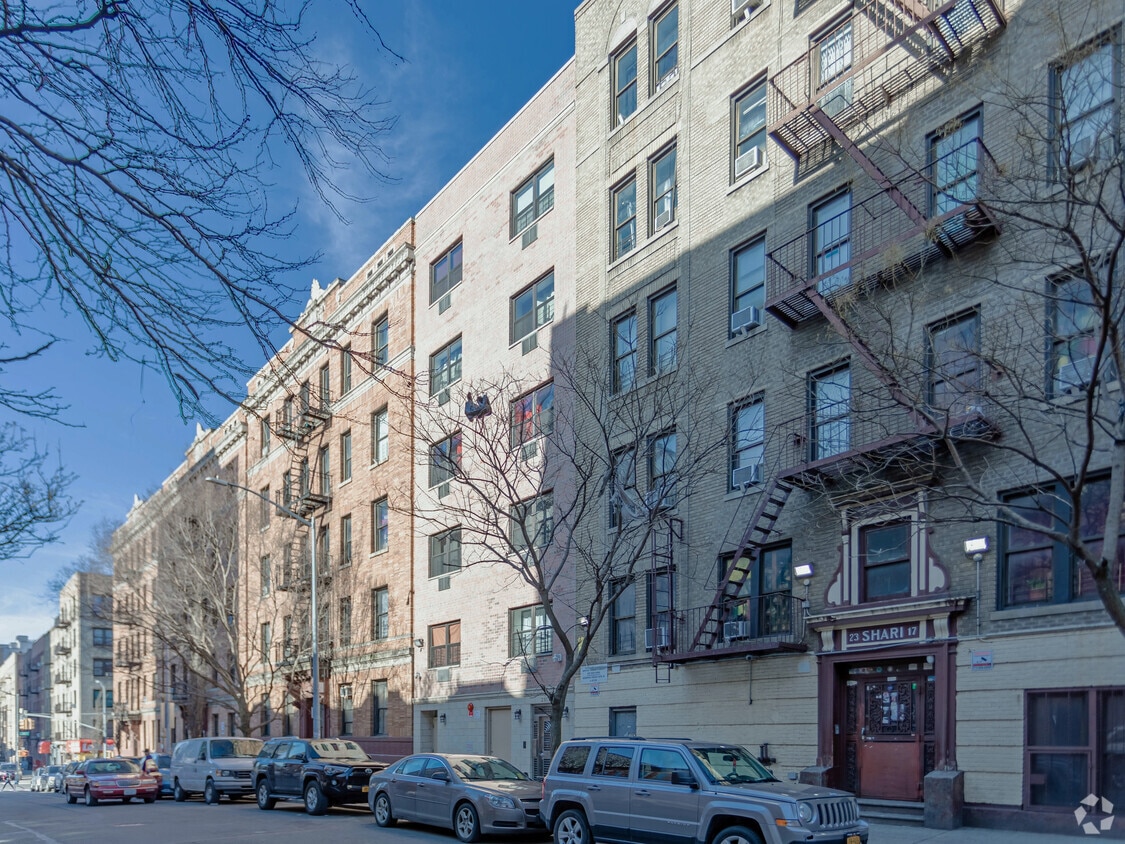 Building Photo - 2311 Morris Ave