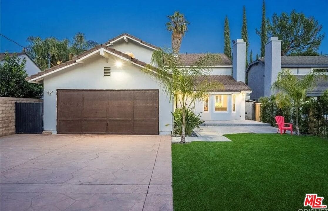 Foto principal - 6140 Rhodes Ave