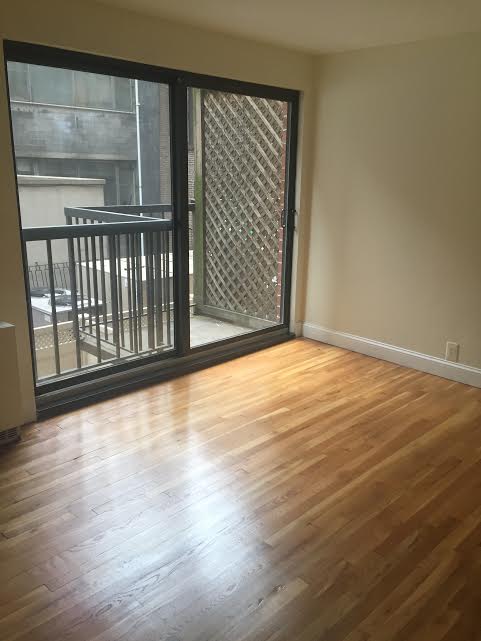 Primary Photo - 123 E 55th St