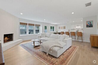 Building Photo - 11202 Blossom Bell Dr