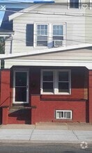 Building Photo - 1457 Hamilton Ave