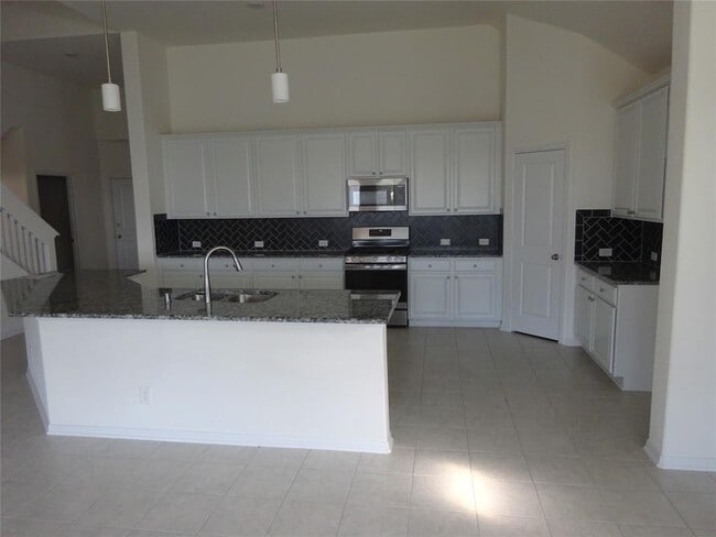 Building Photo - 6819 Northchester Dr