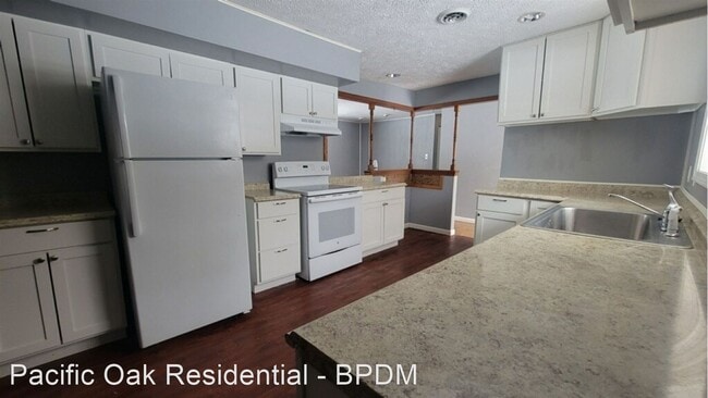 Building Photo - 3 br, 2 bath House - 1224 Maycroft Rd.