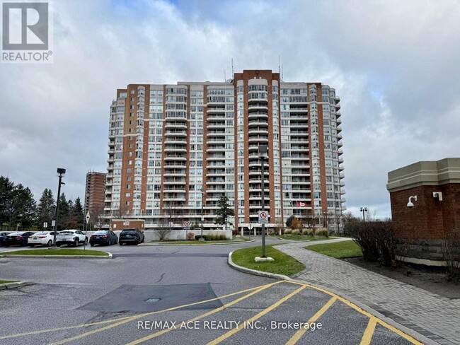 Photo du bâtiment - 400-1400 McLevin Ave