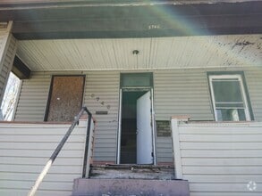 Building Photo - 5746 Hodiamont Ave