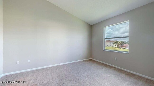 Building Photo - 3930 Playa Del Sol Dr