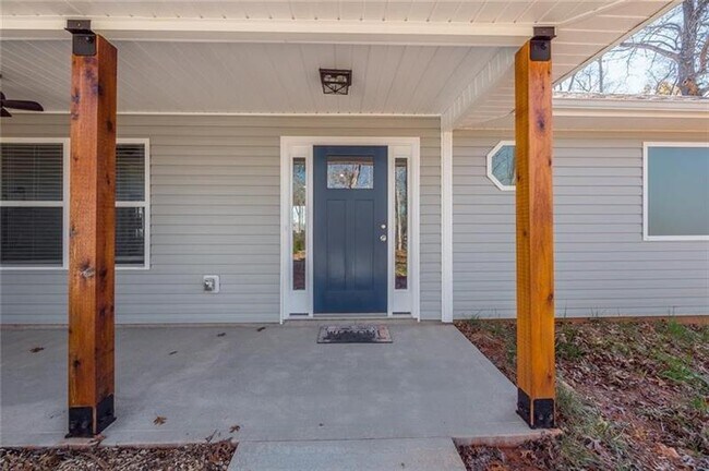 Building Photo - 103 Emmett Moss Rd