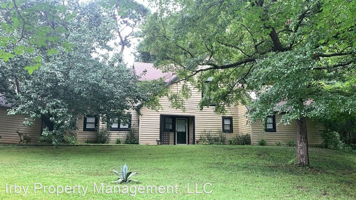 Primary Photo - 3 br, 2 bath House - 513 Southern Way