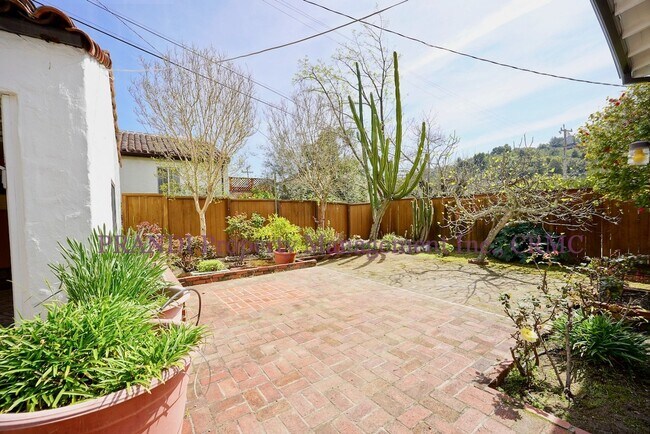 Building Photo - -Application Pending- Lovely Home in West ...