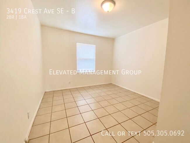 Foto del edificio - 3419 Crest Ave SE