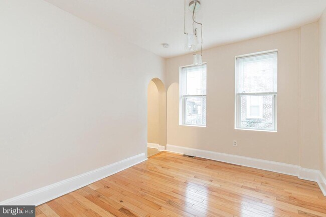 Building Photo - 3574 Weikel St