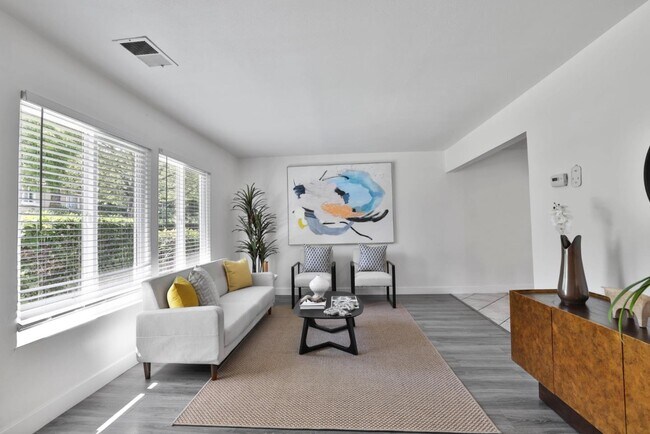 Building Photo - 5388 Fig Grove Ct