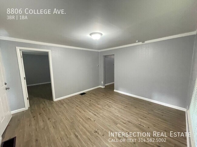 Building Photo - 8806 College Ave