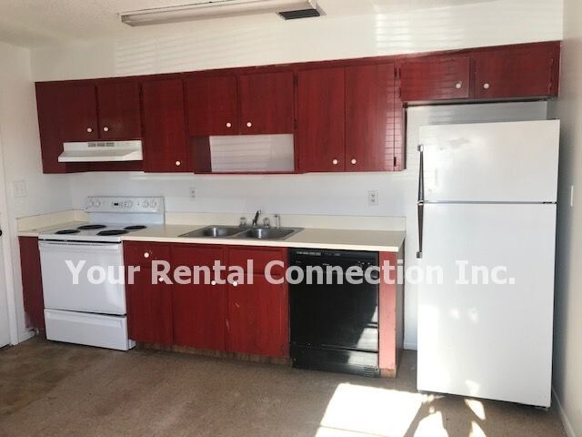 Foto del edificio - 2/1 Duplex - 3726 County Line Rd
