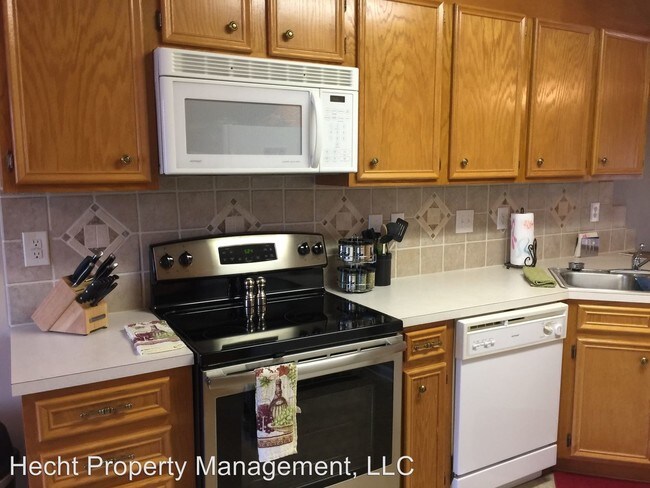 Building Photo - 3269 White Oak Ct