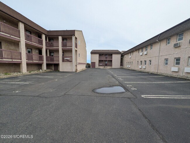 Foto del edificio - 1008 Ocean Ave