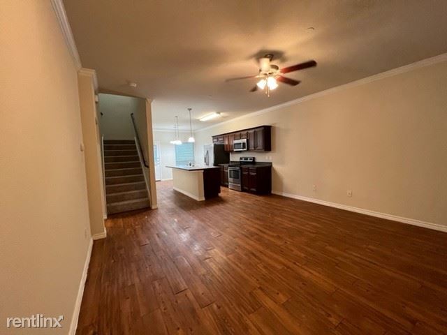 Foto del edificio - 4 br, 2.5 bath Duplex - Galante Townhomes ...