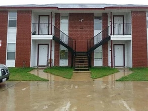 Building Photo - 508 Alpine St