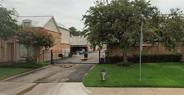Foto principal - 9852 Brockbank Dr