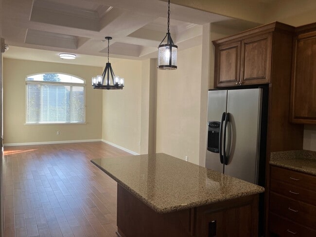 Building Photo - 5132 El Camino Ave