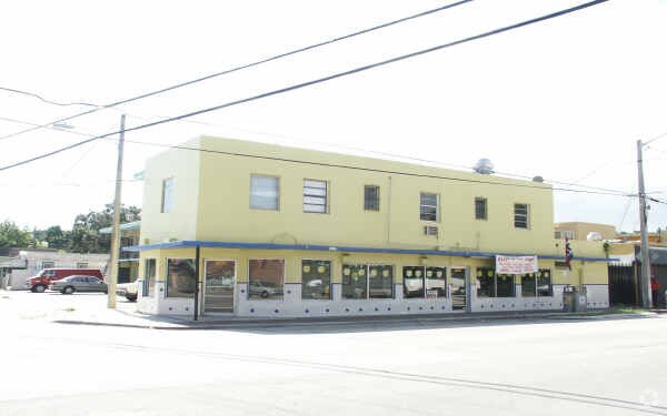 Foto del edificio - Island In The Cove