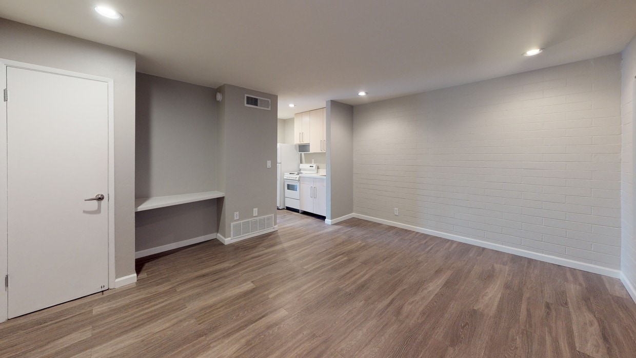 Photo - Welcome to The Flats Downtown! Apartments