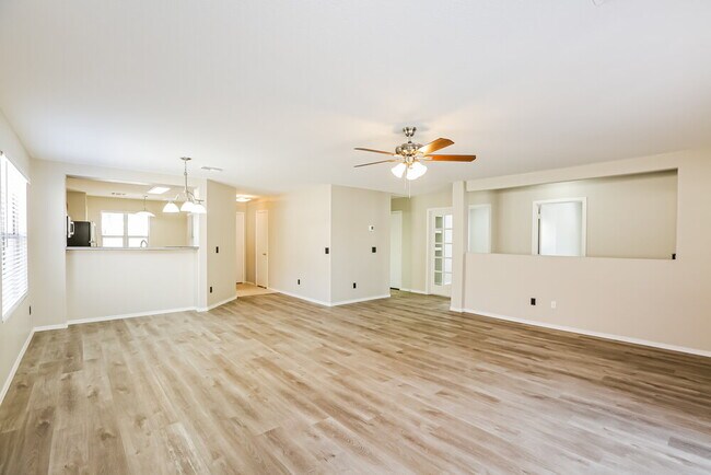 Foto del edificio - 11240 E Sunland Ave