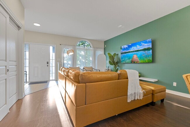 Building Photo - 115 Tuliptree Rd