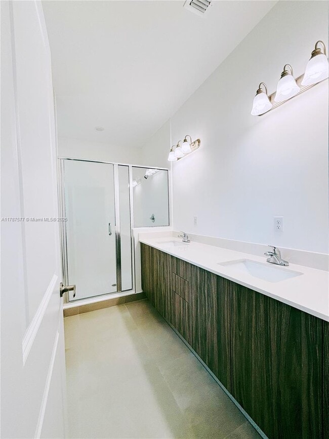 Building Photo - 15737 SW 136th Terrace